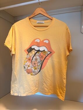Daydreamer Yellow Tee with Floral Tongue Graphic